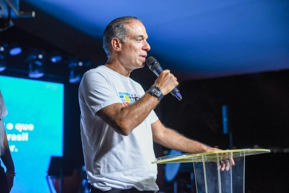 PT acende alerta após ex-sócio de Vorcaro decidir falar e mudar defesa