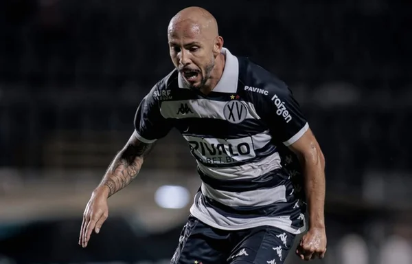 Imagem colorida de Richard Almeida do XV de Piracicaba