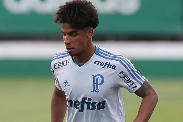 Jogador do Palmeiras é vítima de sequestro relâmpago em SP