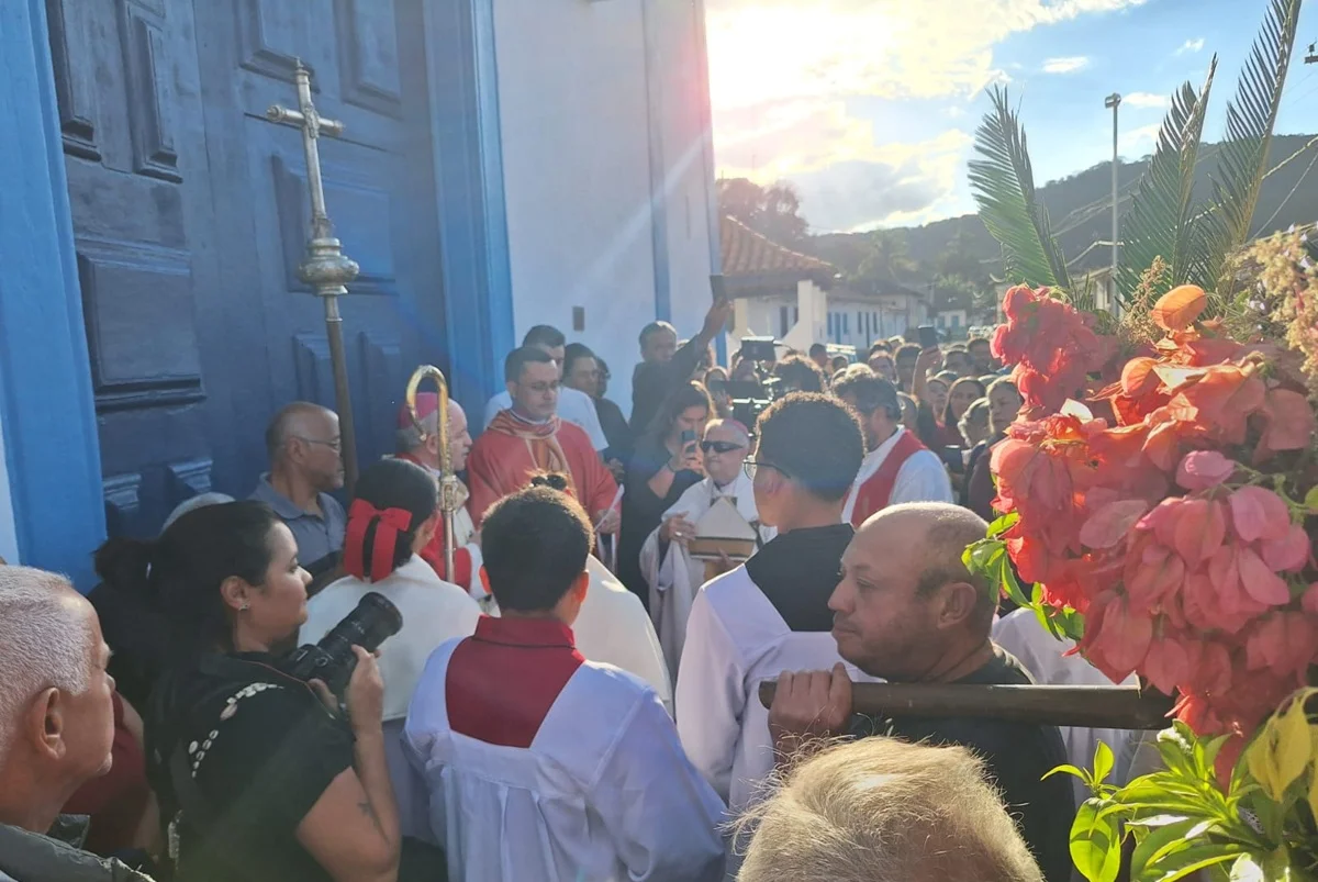 O pároco Harley Carlos de Carvalho Lima destacou que a reabertura simboliza a retomada da vida religiosa e cultural da comunidade O pároco Harley Carlos de Carvalho Lima destacou que a reabertura simboliza a retomada da vida religiosa e cultural da comunidade