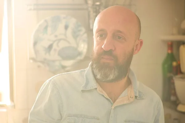 Peça relembra momentos de Carlos Nejar e Fabrício Carpinejar