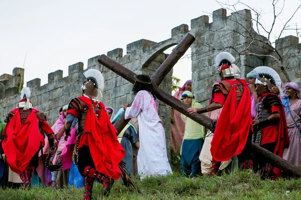 Sexta-Feira da Paixão: veja onde terá encenação da Via Sacra no DF
