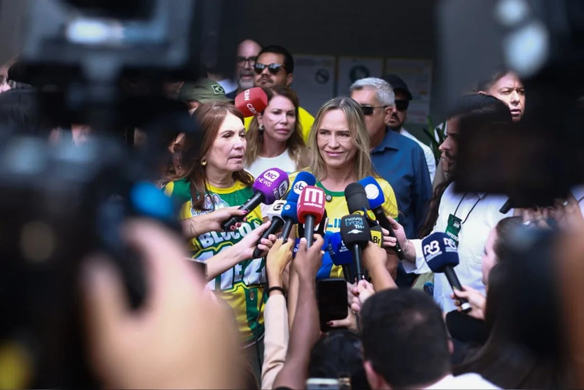 Após votação, Celina conversou com a imprensa e afirmou estar confiante quanto ao resultado da votação Após votação, Celina conversou com a imprensa e afirmou estar confiante quanto ao resultado da votação