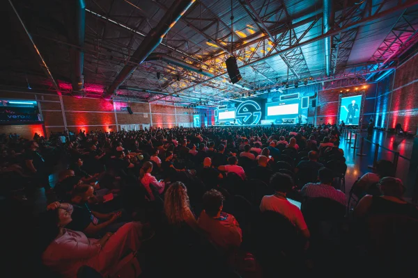 Foto colorida da Gramado Summit 2026 - Metrópoles