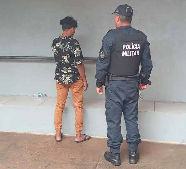 Homem mata namorada adolescente com 40 facadas em Dourados: 'ódio me fez matar'