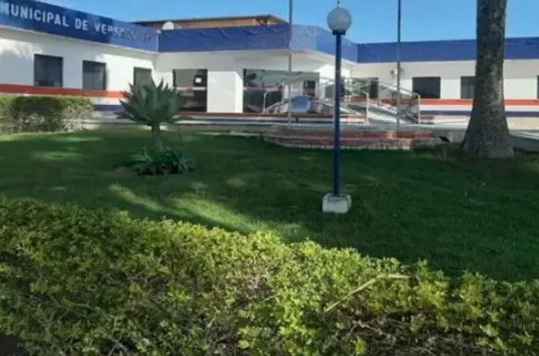 Bahia: vereadores pedem renúncia de presidente de Câmara investigado