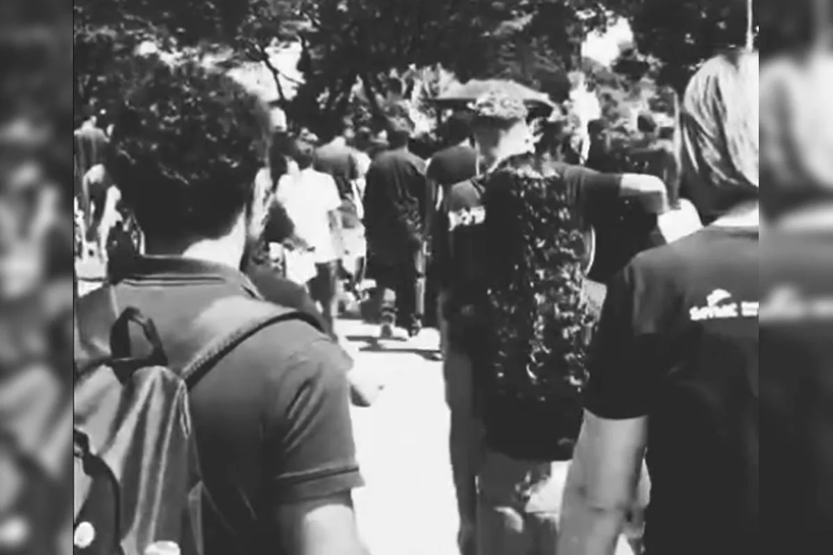 Velório de Alexandre contou com a presença de amigos e familiares Velório de Alexandre contou com a presença de amigos e familiares