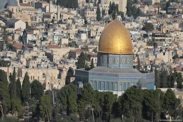 Imagem colorida, templo sagrado em Israel - Metrópoles