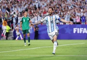 Messi dedica hat-trick para argentinos e diz ser sempre mandante - imagem 5 Messi dedica hat-trick para argentinos e diz ser sempre mandante - imagem 5