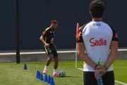 Torcedores zombam após Neymar “renovar as energias” com a família - imagem 3 Torcedores zombam após Neymar “renovar as energias” com a família - imagem 3