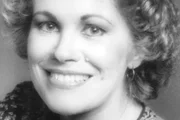 Morre Laís de Souza Brasil, pianista premiada e acadêmica Morre Laís de Souza Brasil, pianista premiada e acadêmica