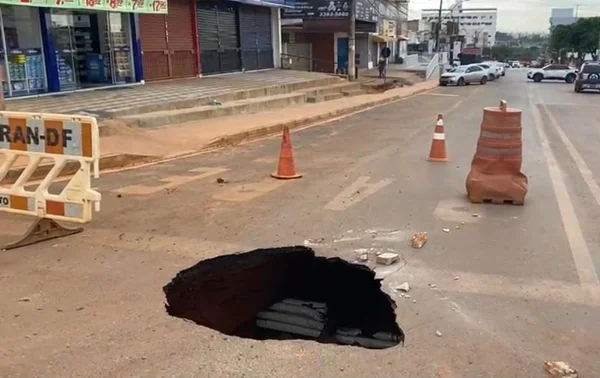 Cratera em Vicente Pires