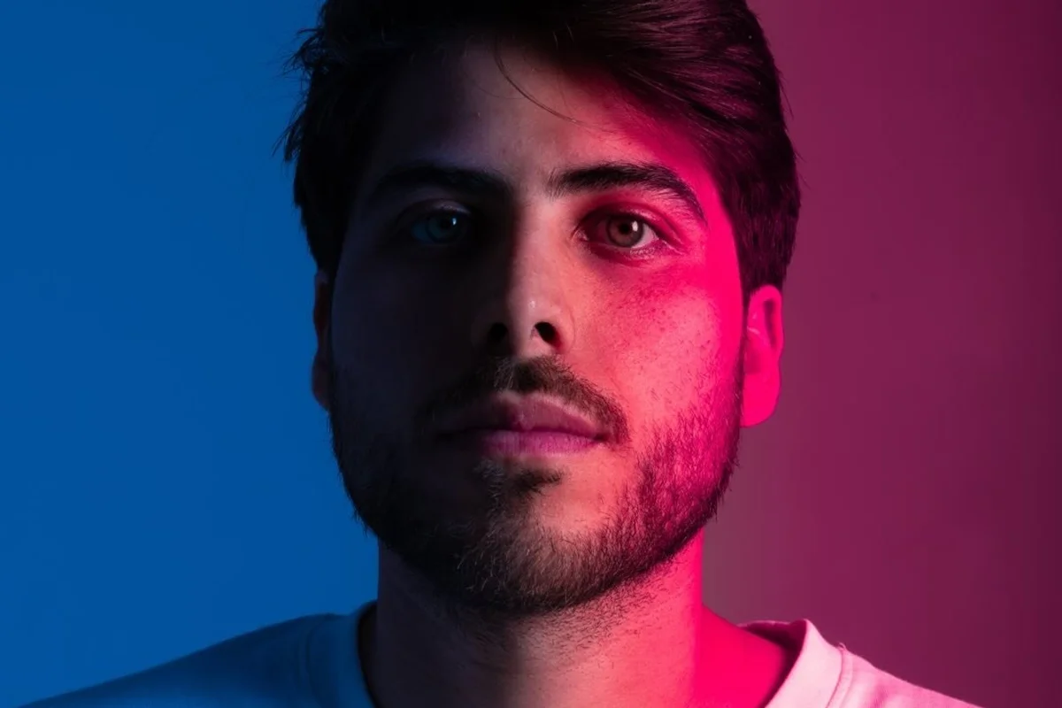 Lucas Frota construiu carreira na música eletrônica entre o Brasil e os Estados Unidos Lucas Frota construiu carreira na música eletrônica entre o Brasil e os Estados Unidos