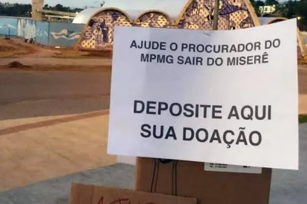 Cidadãos pedem “doações” a procurador que chamou salário de “miserê”