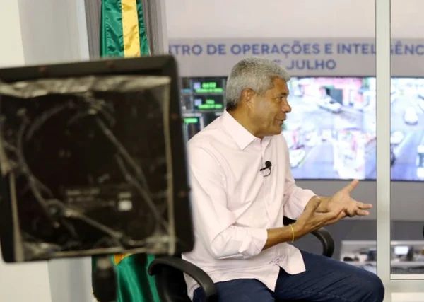 Governador da Bahia diz que ligou para Kassab após treta com o PSD