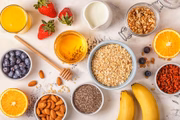 <b> Dieta TLC –</b> Criada pelo Instituto Nacional de Saúde dos Estados Unidos, pretende cortar o colesterol para melhorar a alimentação dos pacientes. São permitidos vegetais, frutas, pães integrais, cereais, macarrão integral e carnes magras. Há variações de acordo com cada objetivo, como melhorar o colesterol e perder peso