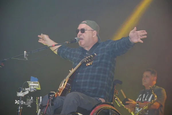 Herbert Vianna e a reinvenção dos Paralamas do Sucesso