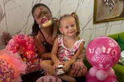 Karine Felipe, influenciadora e a filha caçula, Zaya