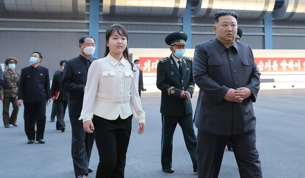 Coreia do Norte vai lançar satélite espião no espaço, diz Kim Jong-un