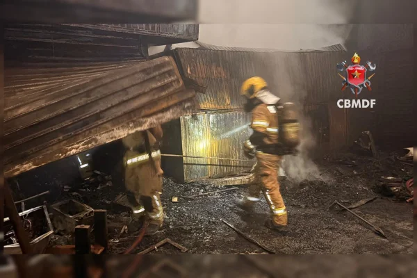 Incêndio na Feira dos Importados: lojistas atingidos serão realocados