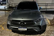 Mercedes-Benz GLC 300 de Deolane apreendida pela PM Mercedes-Benz GLC 300 de Deolane apreendida pela PM