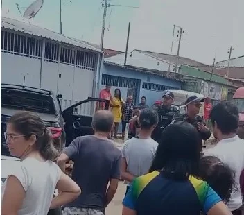 Vídeo: homem é morto a tiros na rua de casa em Samambaia