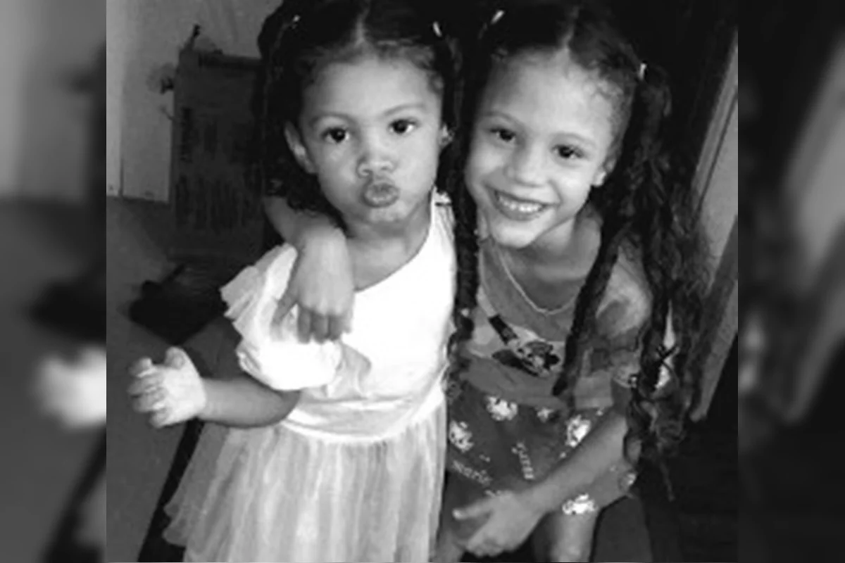 Isis e Lais Isis e Lais