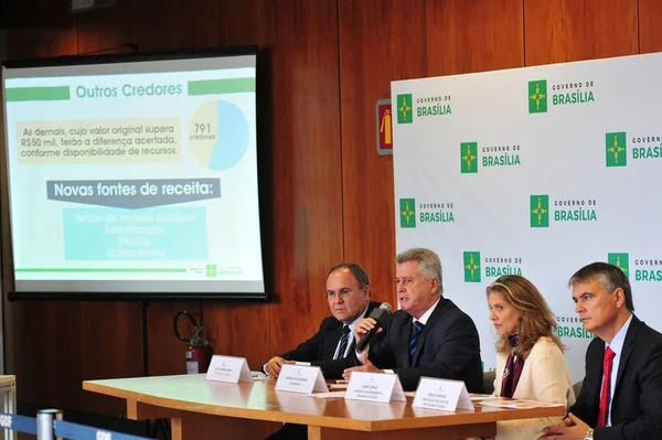 Em suaves prestações, Governo do DF começa a quitar dívida de R$ 1,1 bilhão com 1.792 empresas