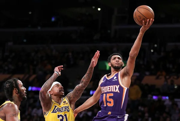 Phoenix Suns vencem Los Angeles Lakers