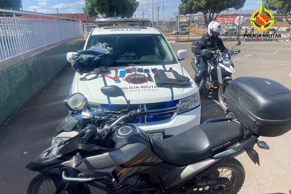 Moto - Metrópoles