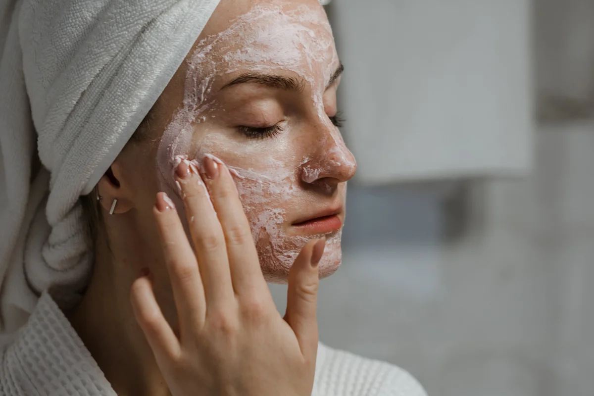Microagulhamento Spicules: Tendência da K-beauty Não Substitui Tratamentos Médicos