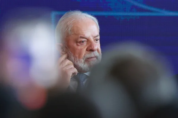 Presidente Lula durante a cerimônia de entrega do Prêmio MEC da Educação Brasileira Metrópoles