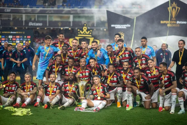 Imagem colorida de Flamengo campeão da Supercopa Rei de 2025 - Metrópoles
