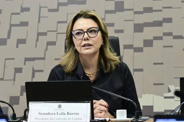 A senadora Leila Barros (PDT) - Metrópoles