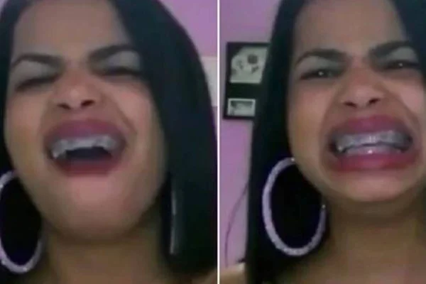 Meme da Daniele Leite
