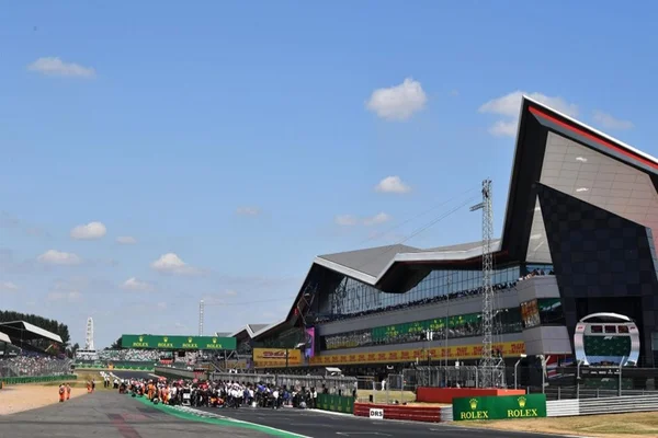 Antes do GP, Silverstone fecha acordo para seguir na F-1 até 2024