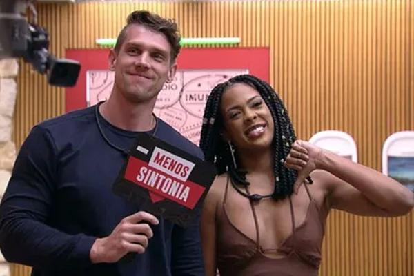 Cristian e Marvvila durante o Jogo da Discórdia do BBB23 - Metrópoles