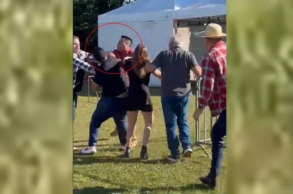 Vídeo: porradaria come solta após pai agredir criança em festa junina