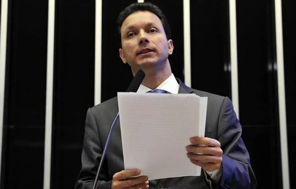 Nelson Marchezan (PSDB) é eleito prefeito de Porto Alegre