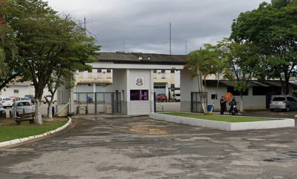 Ninjas do PCC levam droga, celular e arma