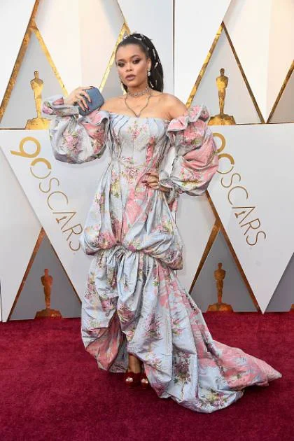 Andra Day, de Zac Posen Andra Day, de Zac Posen