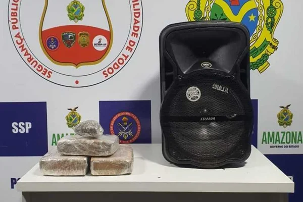 Maconha é encontrada dentro da caixa de som em embarcação no AM