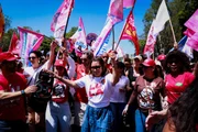 Mobilização nacional do PT é liderada pela primeira-dama Janja e pelo candidato do PT ao GDF, Leandro Grass Mobilização nacional do PT é liderada pela primeira-dama Janja e pelo candidato do PT ao GDF, Leandro Grass