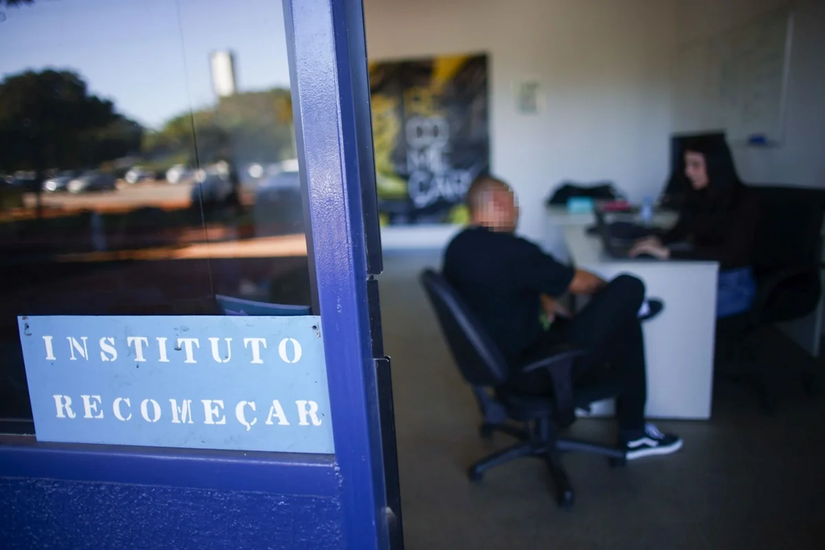 O projeto conta com apoio de voluntários e estagiários de áreas como psicologia, serviço social, pedagogia e direito, que realizam atendimentos e acompanhamento psicossocial contínuo O projeto conta com apoio de voluntários e estagiários de áreas como psicologia, serviço social, pedagogia e direito, que realizam atendimentos e acompanhamento psicossocial contínuo