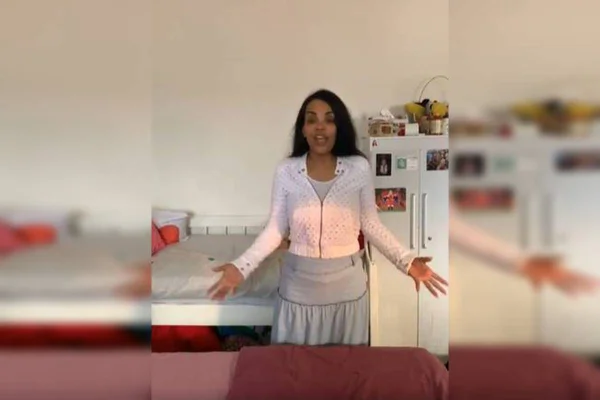 Deputada Flordelis grava live depois de colocar a tornozeleira eletrônica