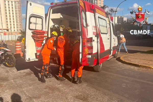 Homens ficam feridos após cabo de aço atingi-los durante obra no DF