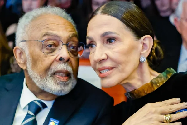 Gilberto Gil faz 84 anos: esposa faz homenagem e se declara - destaque galeria