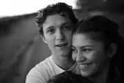 Tom Holland perde concurso de sósias do Homem-Aranha. Veja vídeo - imagem 2 Tom Holland perde concurso de sósias do Homem-Aranha. Veja vídeo - imagem 2