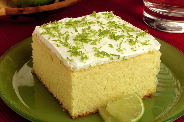 Doce na medida: faça a receita do bolo de limão light