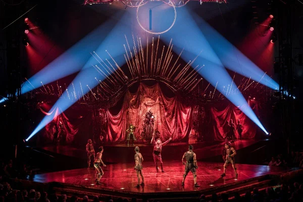 Cirque du Soleil retorna ao Brasil com espetáculo Alegría - In a New Light. O Metrópoles visitou as tendas e conheceu os bastidores do show - Metrópoles
